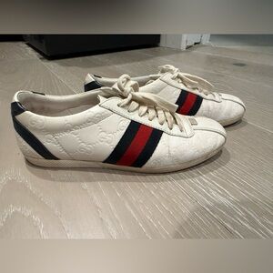 Gucci Embossed logo Sneakers shoes with Red/Green Stripe and Black Accents 36/6